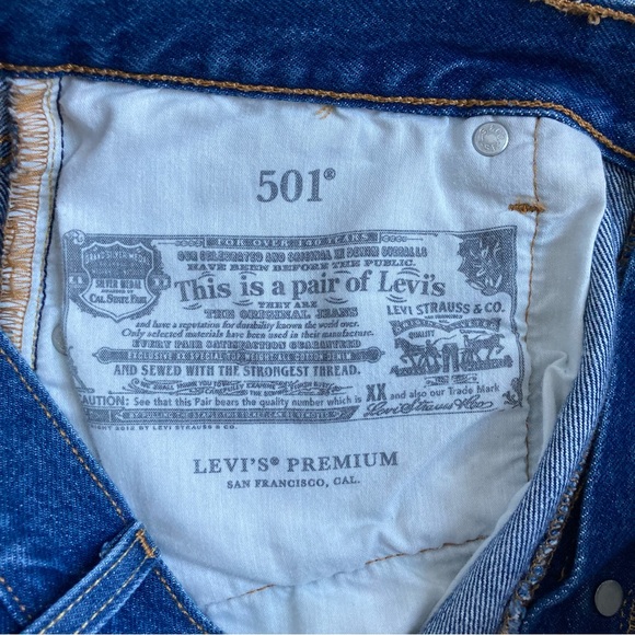 Levi’s 501 Premium Buttonfly Raw Hem Jean Shorts Size 29 - Picture 11 of 17